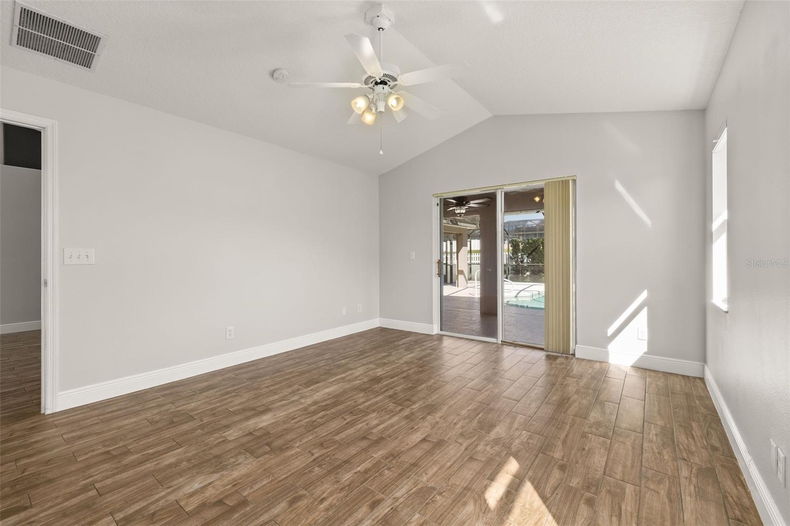 543 DOLCETTO DRIVE, Davenport, FL 33897