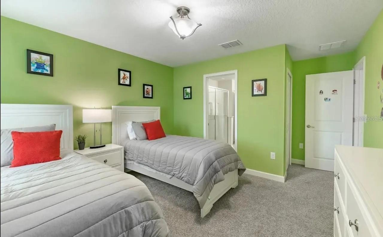 1537 MULLIGAN BOULEVARD, Davenport, FL 33896