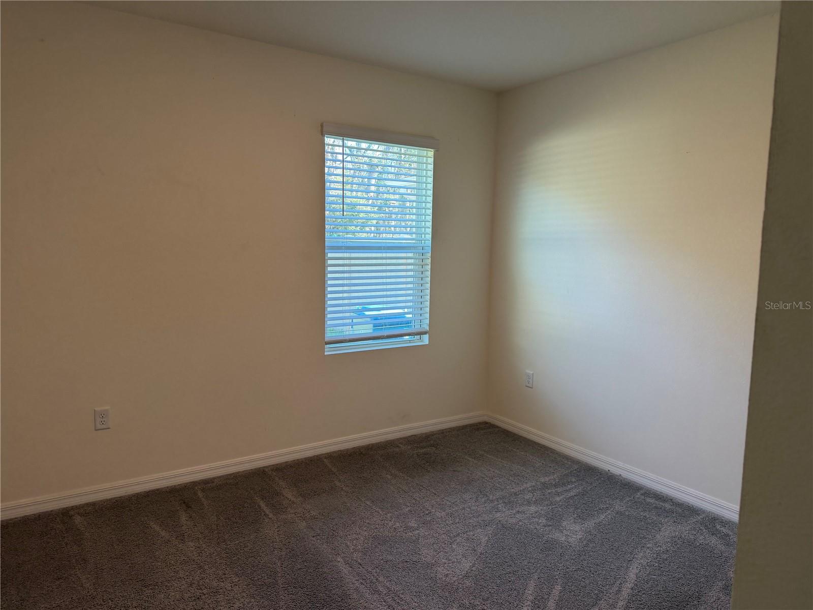 682 PARK PLACE BOULEVARD, Davenport, FL 33837 682 PARK PLACE BOULEVARD, Davenport, FL 33837