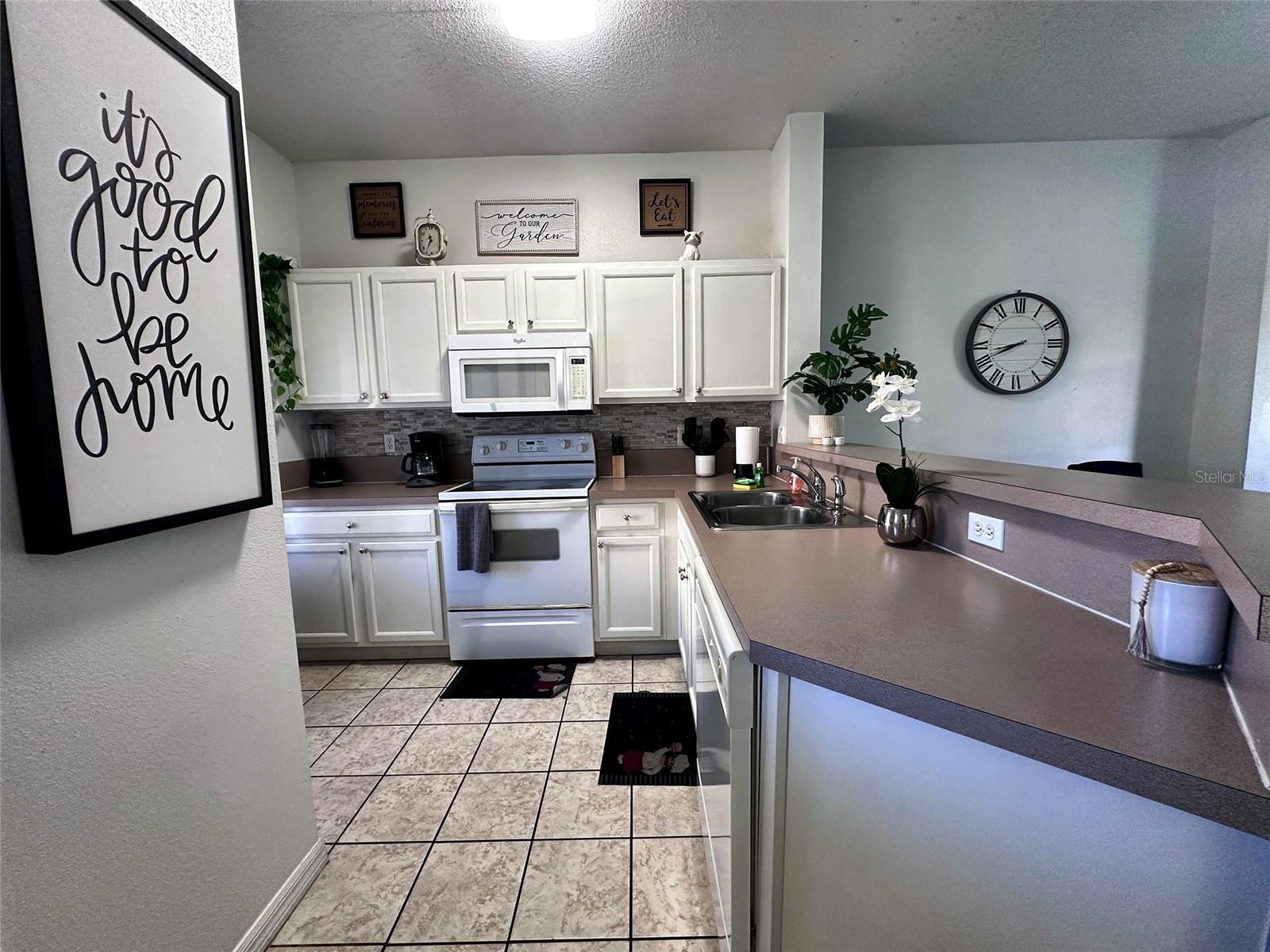 1066 PARK RIDGE CIRCLE, Kissimmee, FL 34746 1066 PARK RIDGE CIRCLE, Kissimmee, FL 34746
