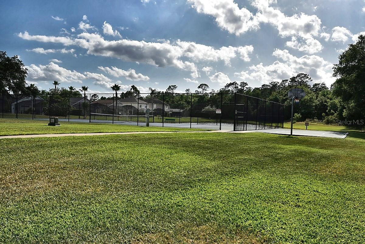 1066 PARK RIDGE CIRCLE, Kissimmee, FL 34746