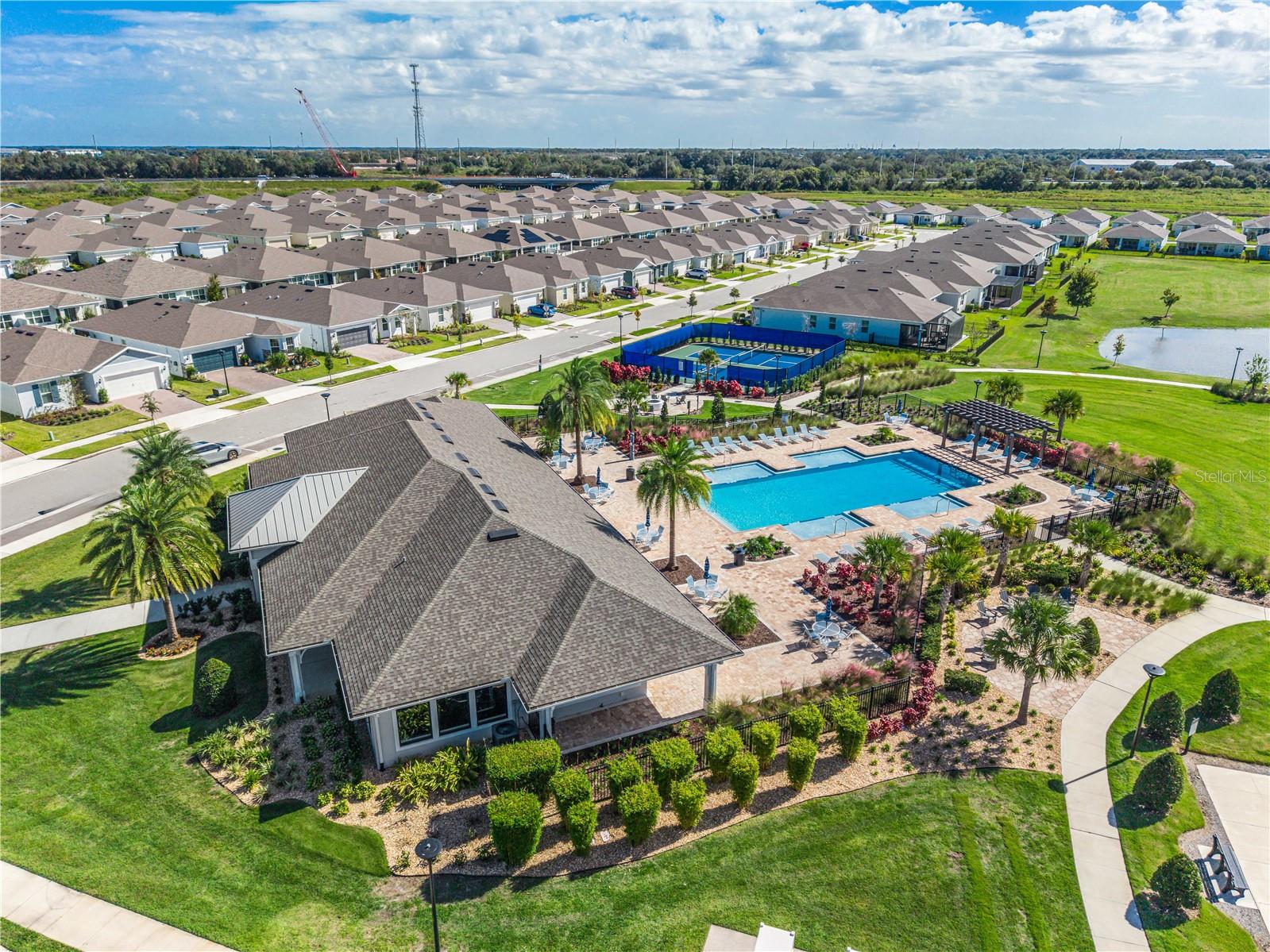 2711 SUMMER RETREAT LANE, Kissimmee, FL 34744