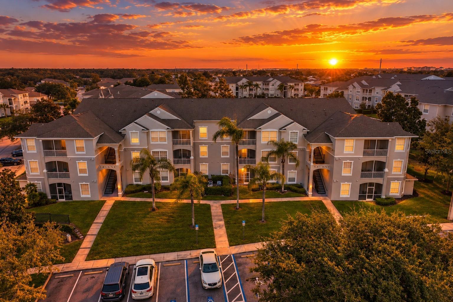 8105 COCONUT PALM WAY, #303, Kissimmee, FL 34747