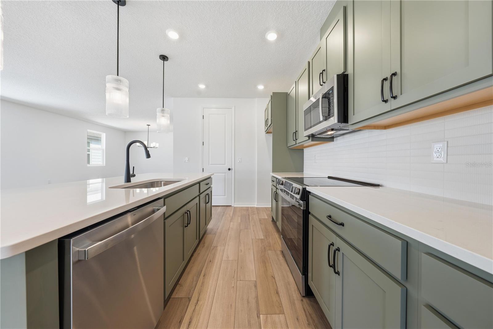 30169 EMERALD FOREST DRIVE, Mount Dora, FL 32757