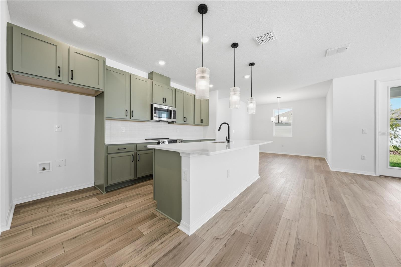 30169 EMERALD FOREST DRIVE, Mount Dora, FL 32757