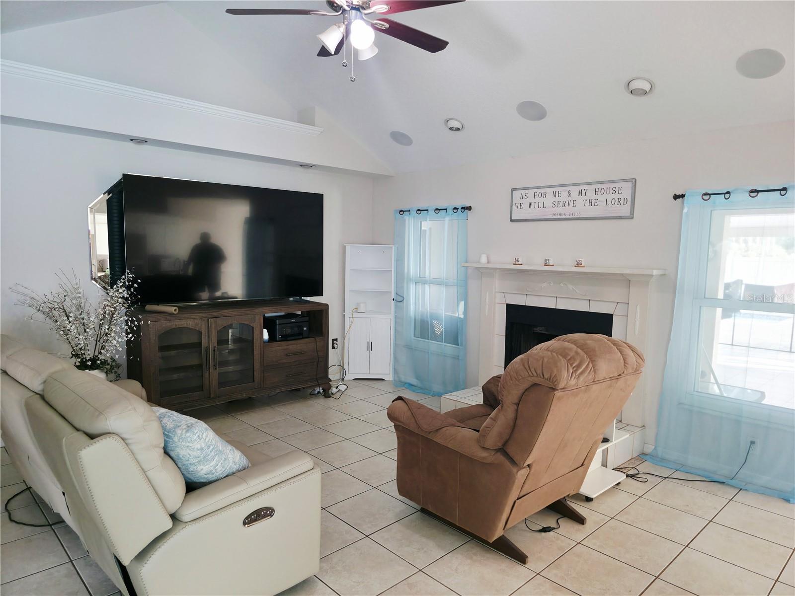 2147 GLEN HEIGHTS PLACE, Lakeland, FL 33813