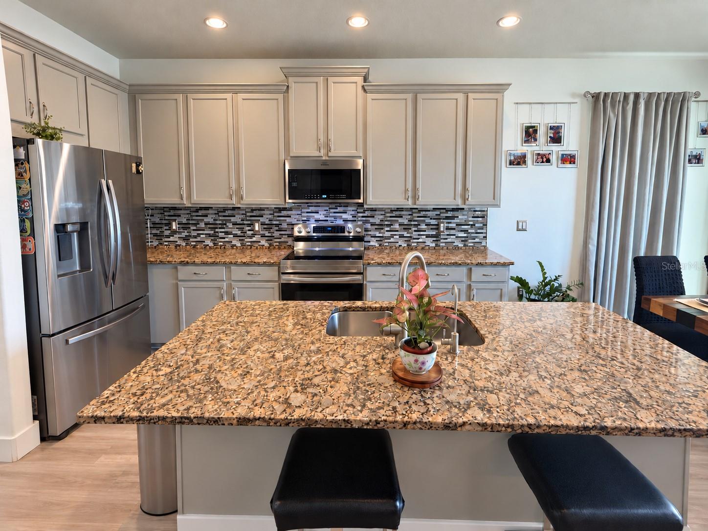 2566 NOUVEAU WAY, Kissimmee, FL 34741