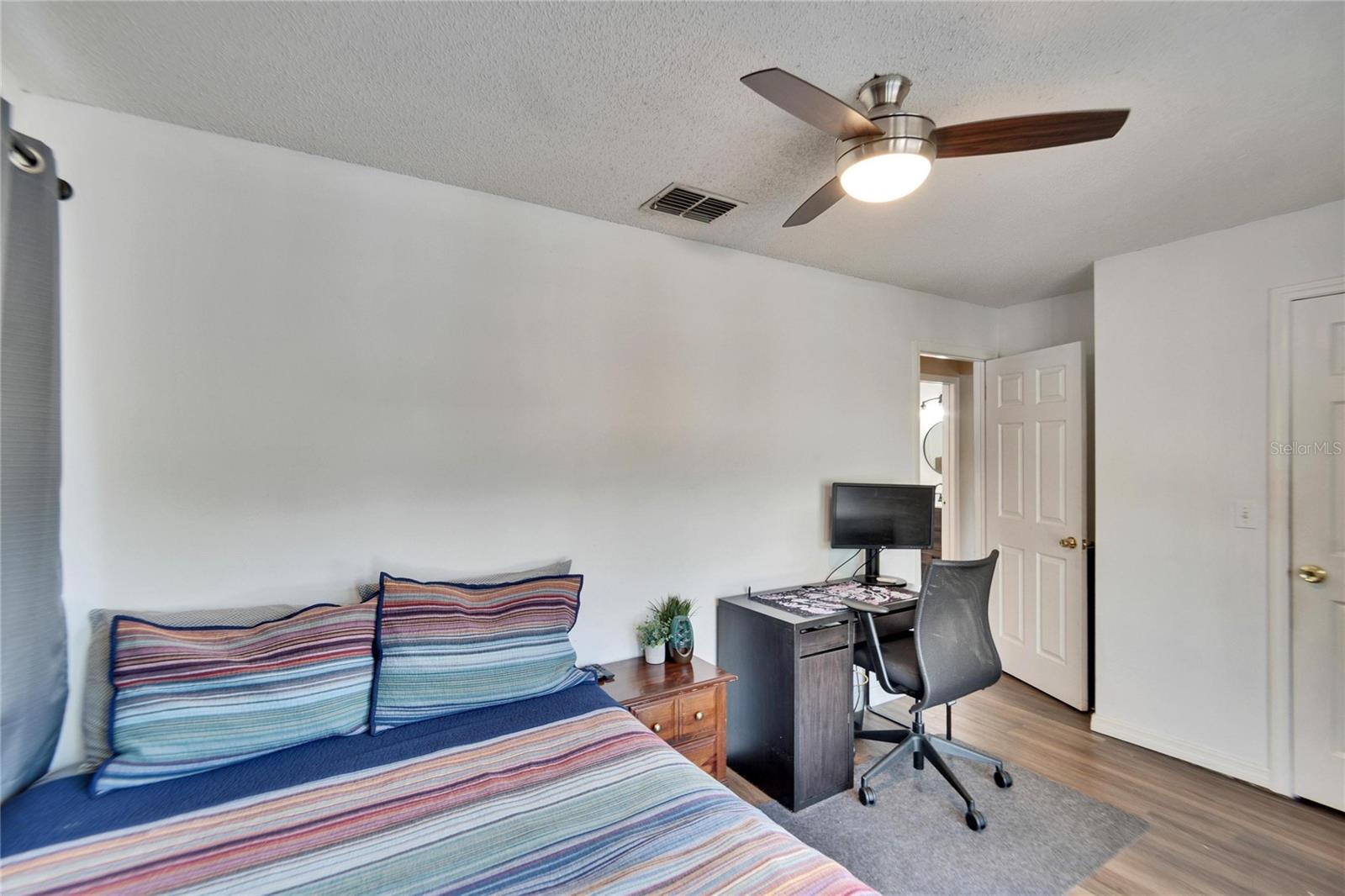 1849 BOUGH AVENUE, #D, Clearwater, FL 33760