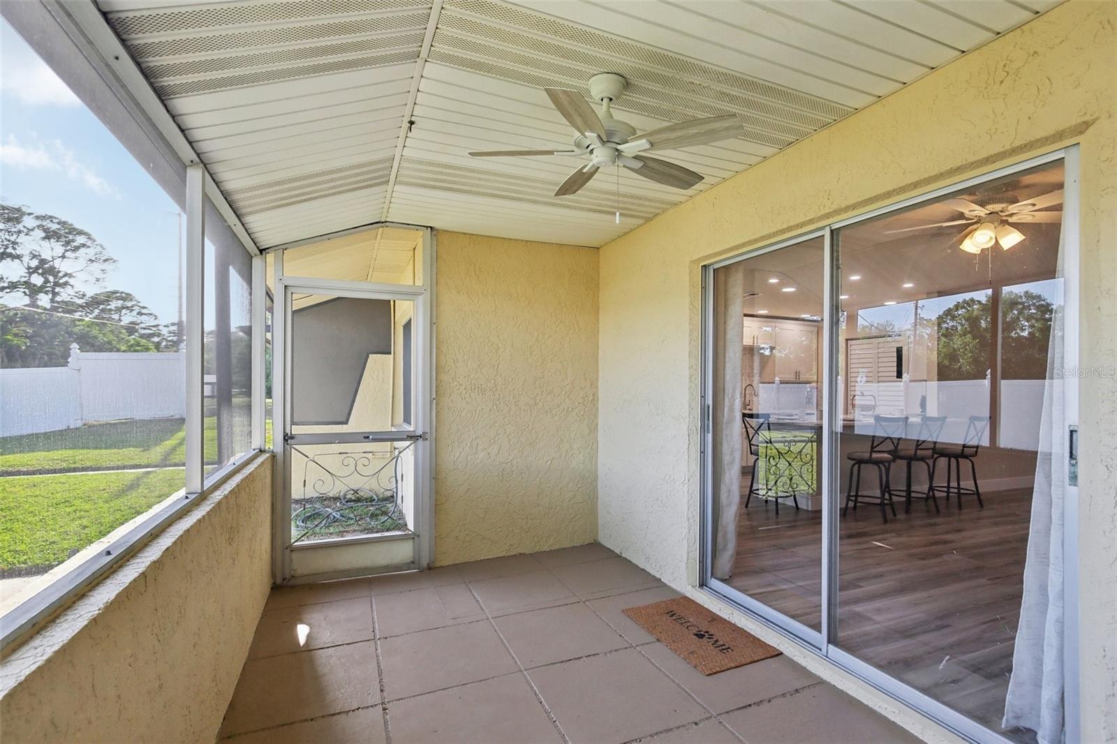 1203 16TH CIRCLE SE, Largo, FL 33771