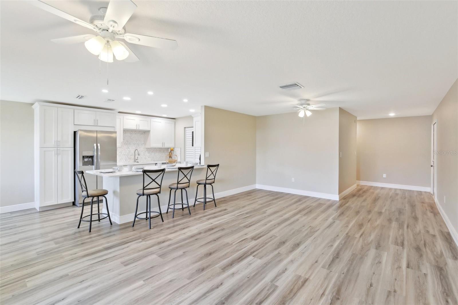 1203 16TH CIRCLE SE, Largo, FL 33771 1203 16TH CIRCLE SE, Largo, FL 33771