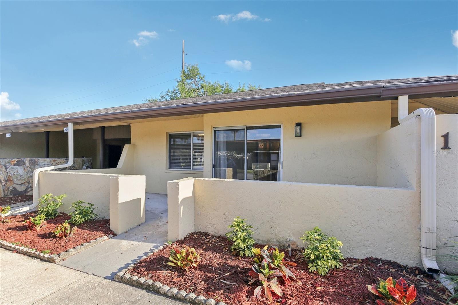 1203 16TH CIRCLE SE, Largo, FL 33771