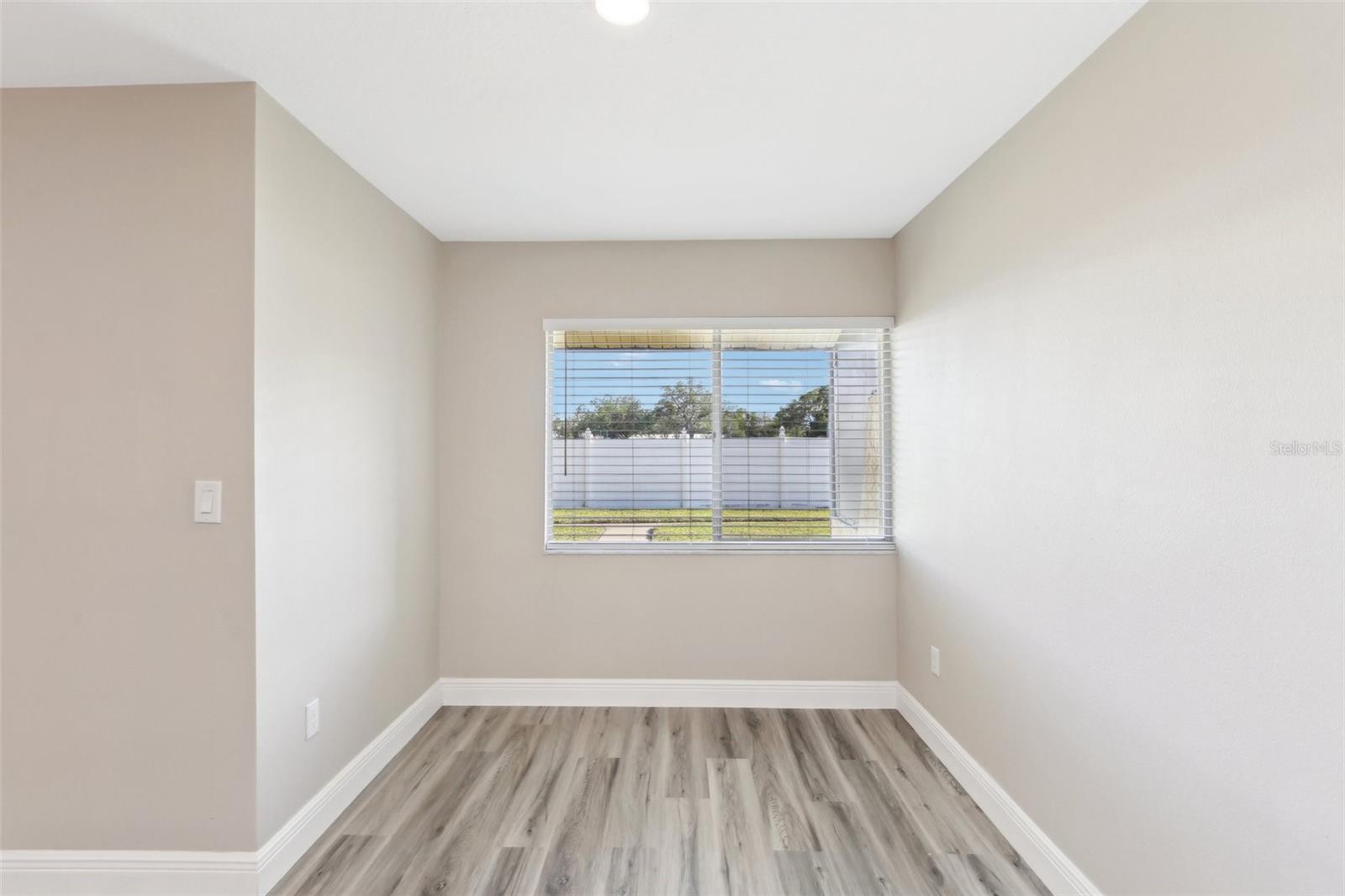 1203 16TH CIRCLE SE, Largo, FL 33771