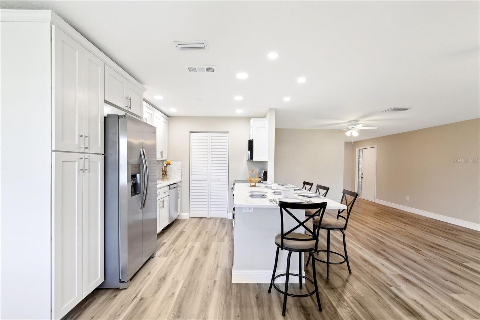 1203 16TH CIRCLE SE, Largo, FL 33771 1203 16TH CIRCLE SE, Largo, FL 33771