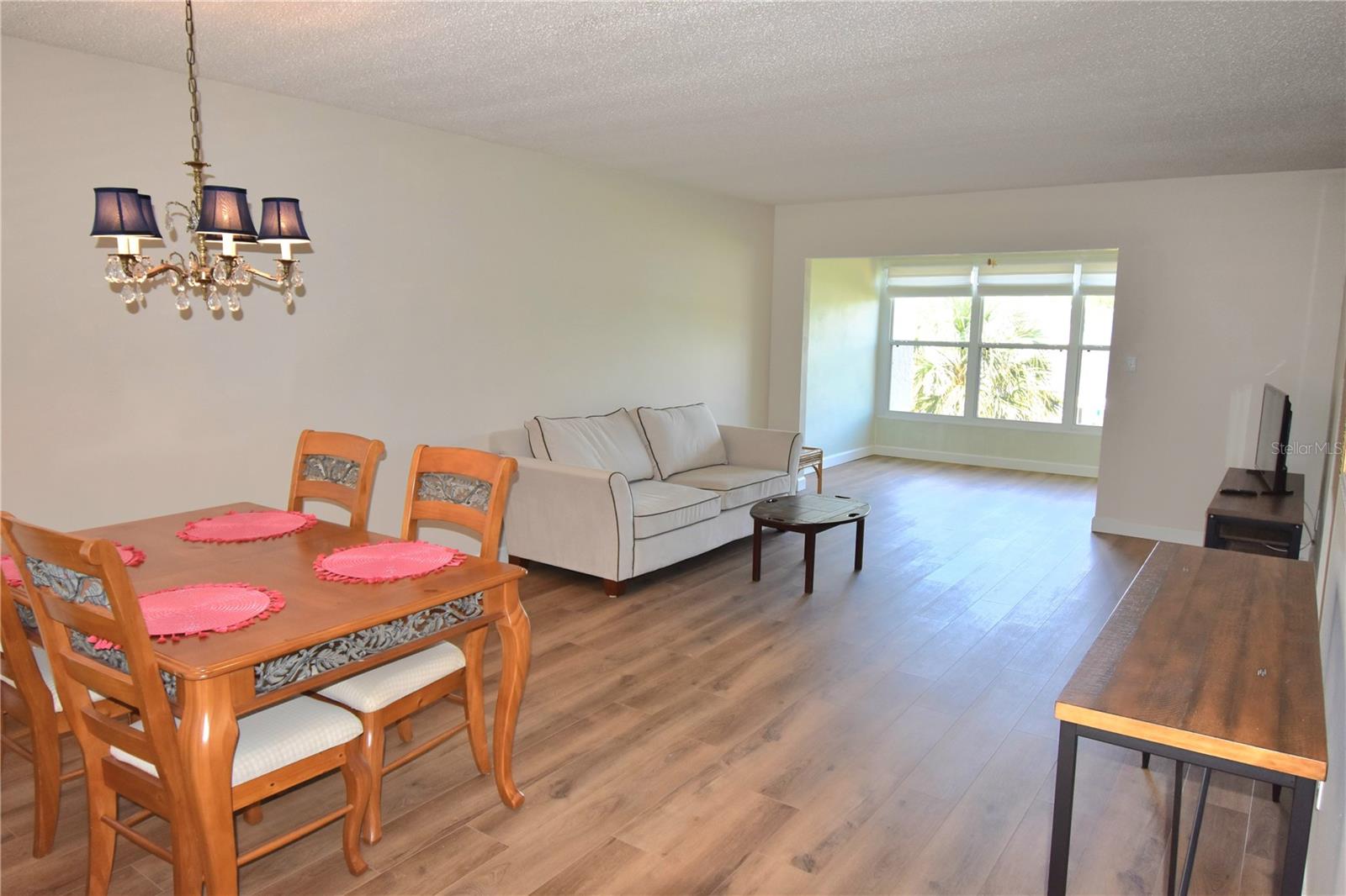 940 VIRGINIA STREET, #304, Dunedin, FL 34698 940 VIRGINIA STREET, #304, Dunedin, FL 34698