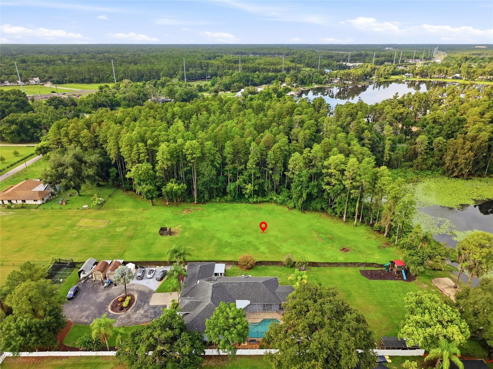 19218 BLOUNT ROAD, Lutz, FL 33558