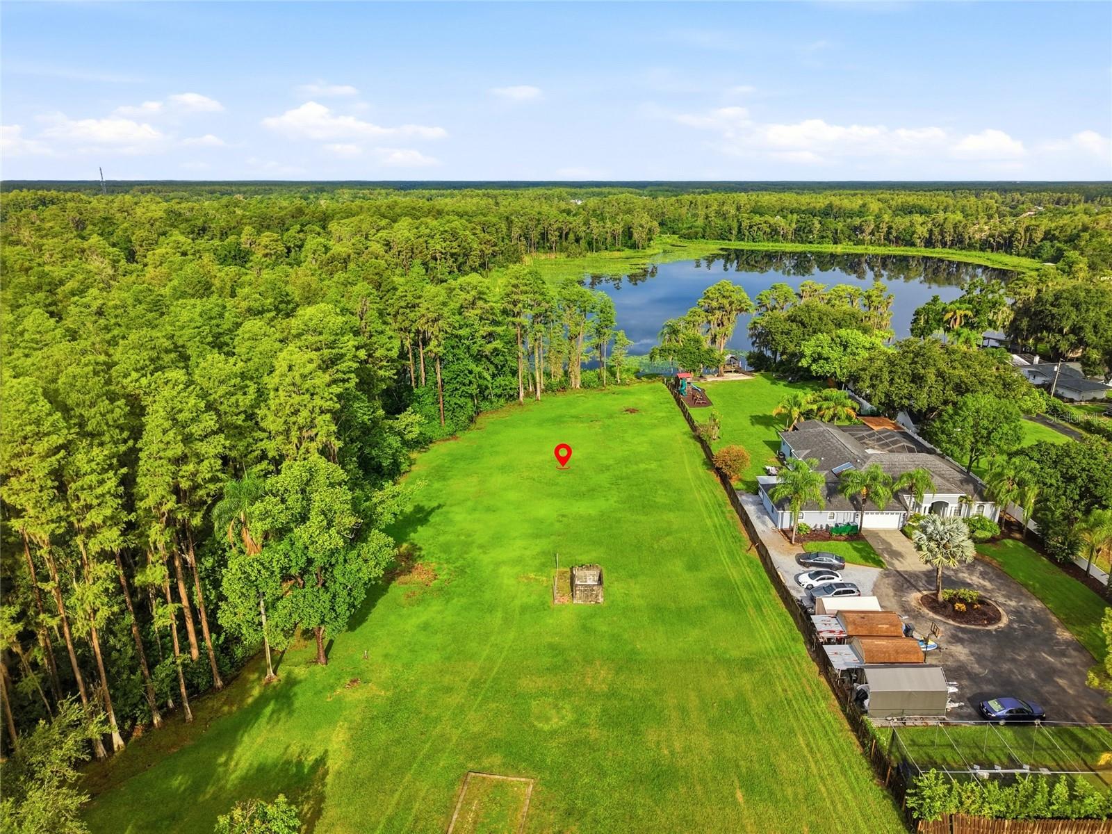 19218 BLOUNT ROAD, Lutz, FL 33558