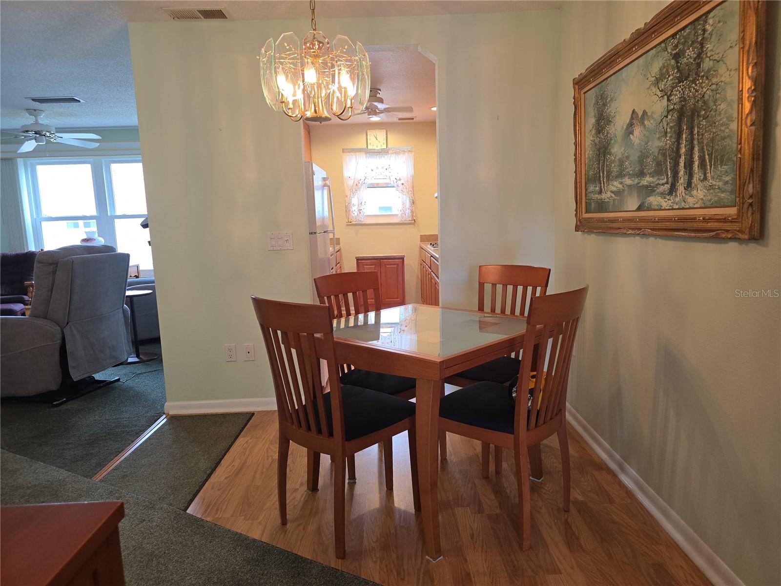 DINNING ROOM