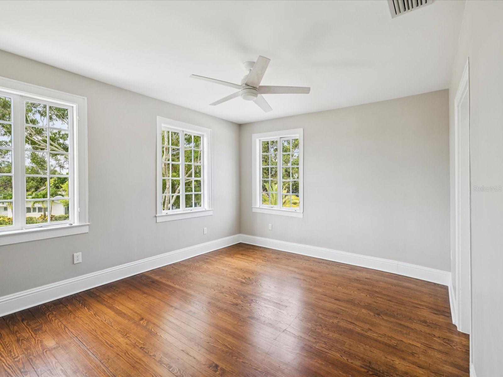 456 GARDENIA STREET, Belleair, FL 33756