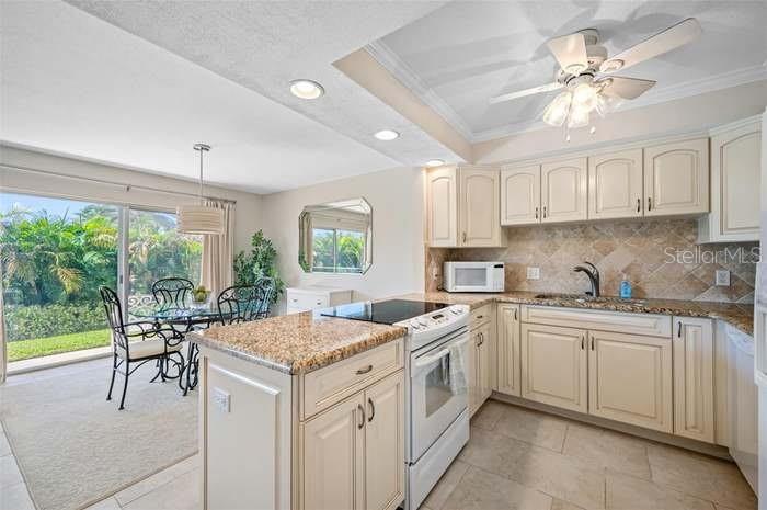 1351 GULF BOULEVARD, #118, Clearwater Beach, FL 33767