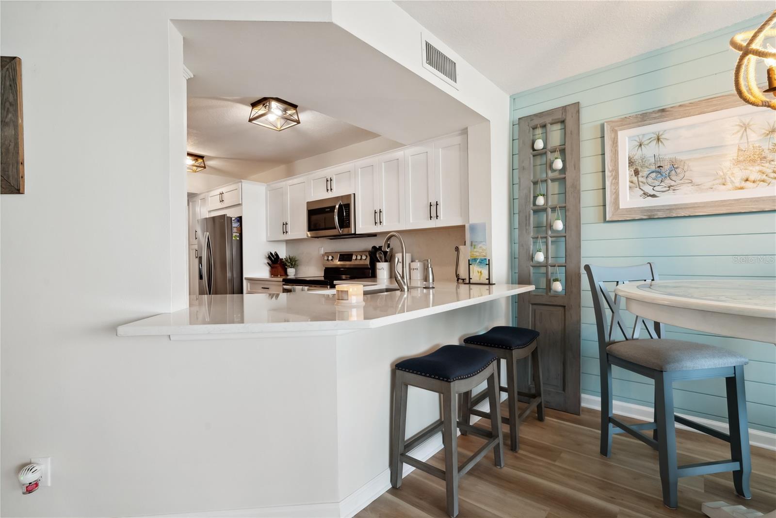 5279 ISLA KEY BOULEVARD S, #212, St Petersburg, FL 33715