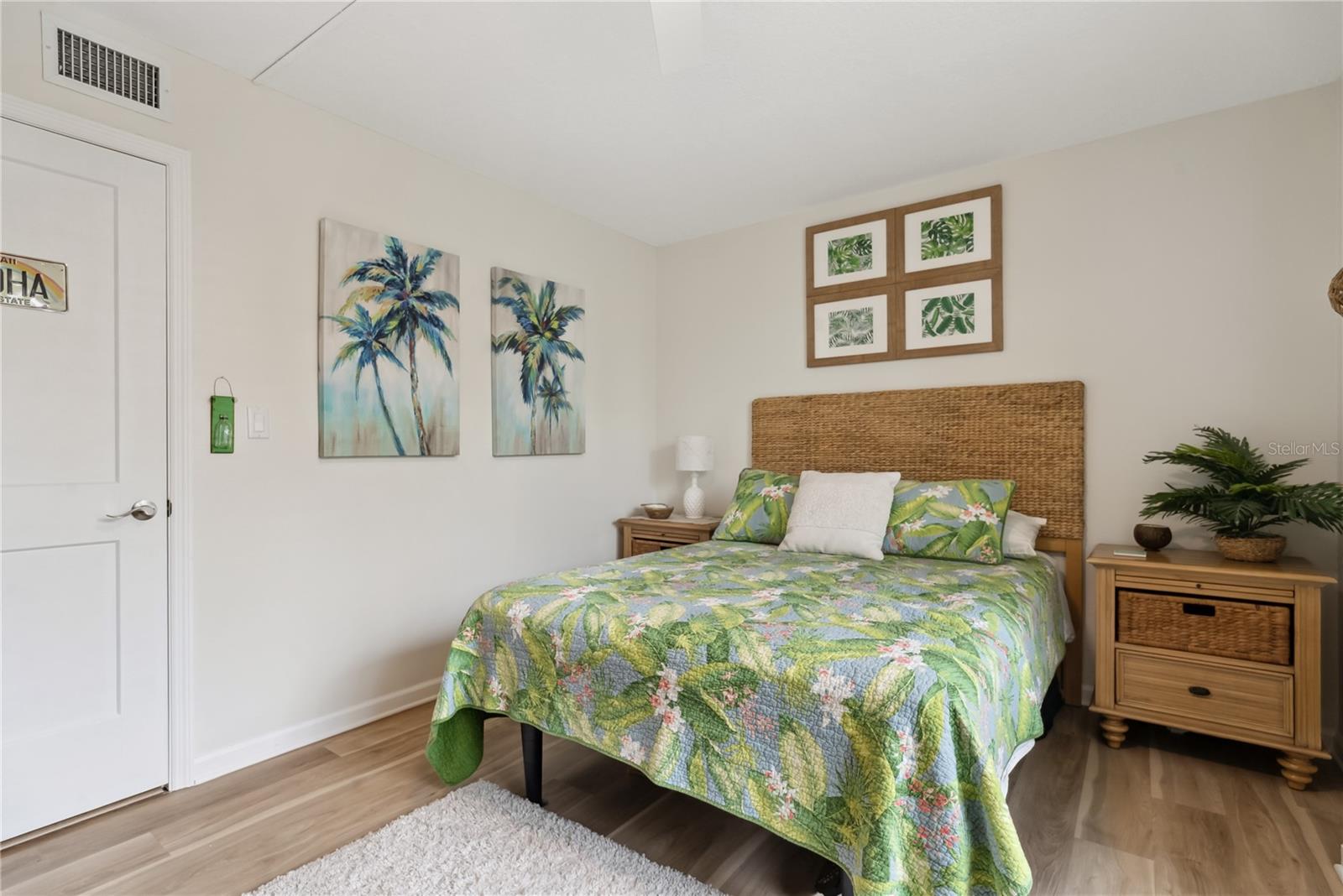 5279 ISLA KEY BOULEVARD S, #212, St Petersburg, FL 33715