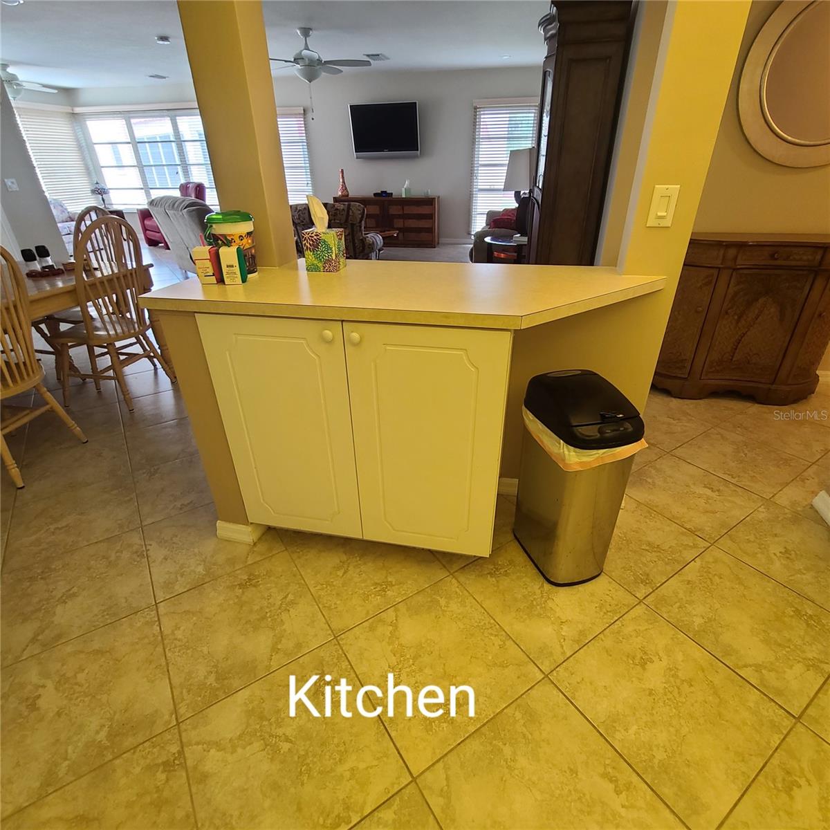220 BUTTONWOOD CIRCLE, #220, Seminole, FL 33777