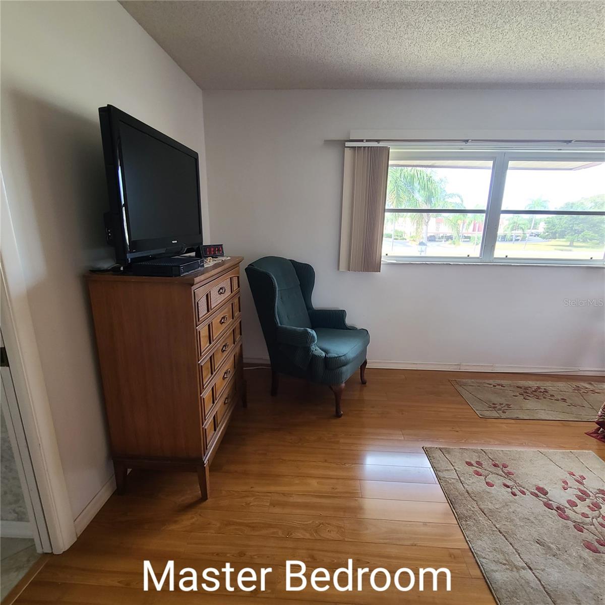 220 BUTTONWOOD CIRCLE, #220, Seminole, FL 33777