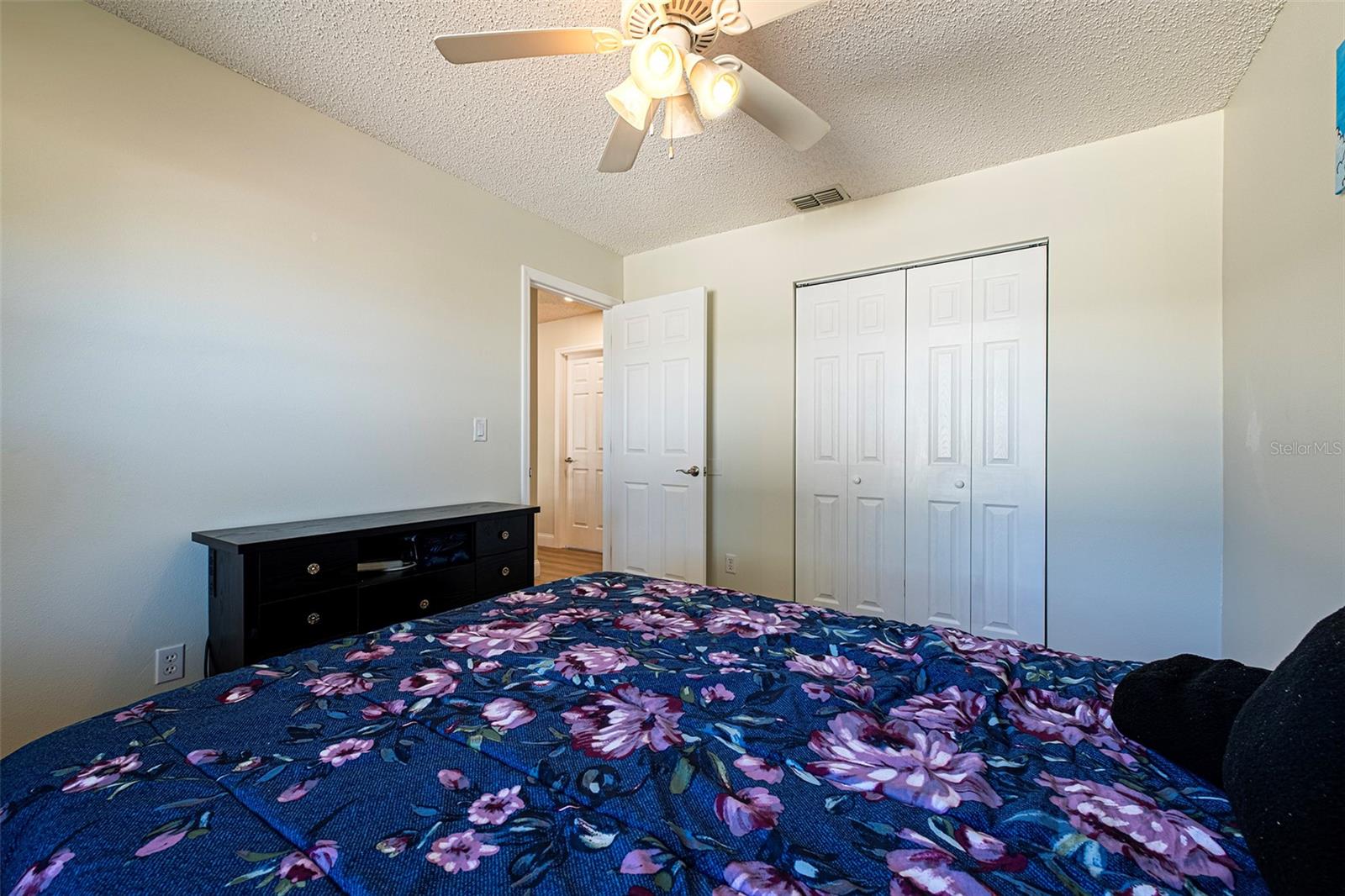 6401 CEDARBROOK DRIVE S, Pinellas Park, FL 33782