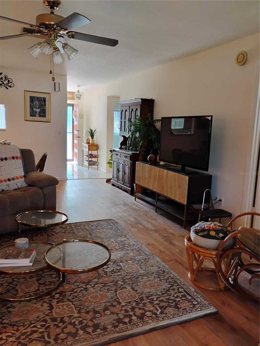 2465 NORTHSIDE DRIVE, #1001, Clearwater, FL 33761
