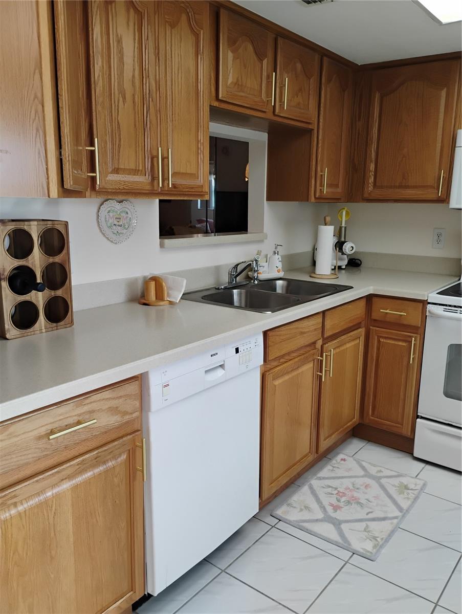 2465 NORTHSIDE DRIVE, #1001, Clearwater, FL 33761