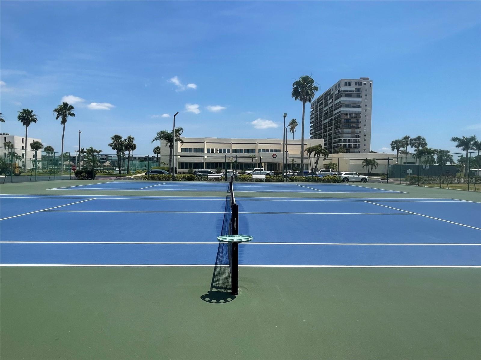 7910 SUN ISLAND DRIVE S, #203, South Pasadena, FL 33707