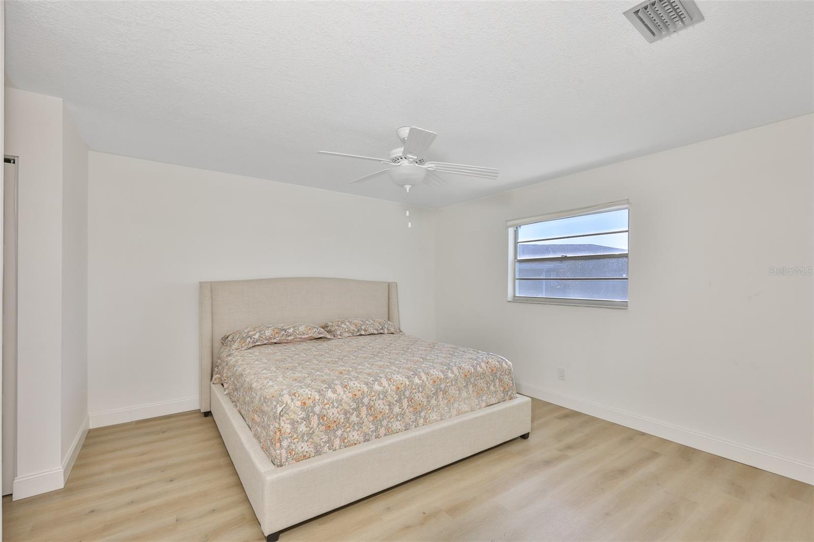 325 GREEN MANOR DRIVE, Sun City Center, FL 33573