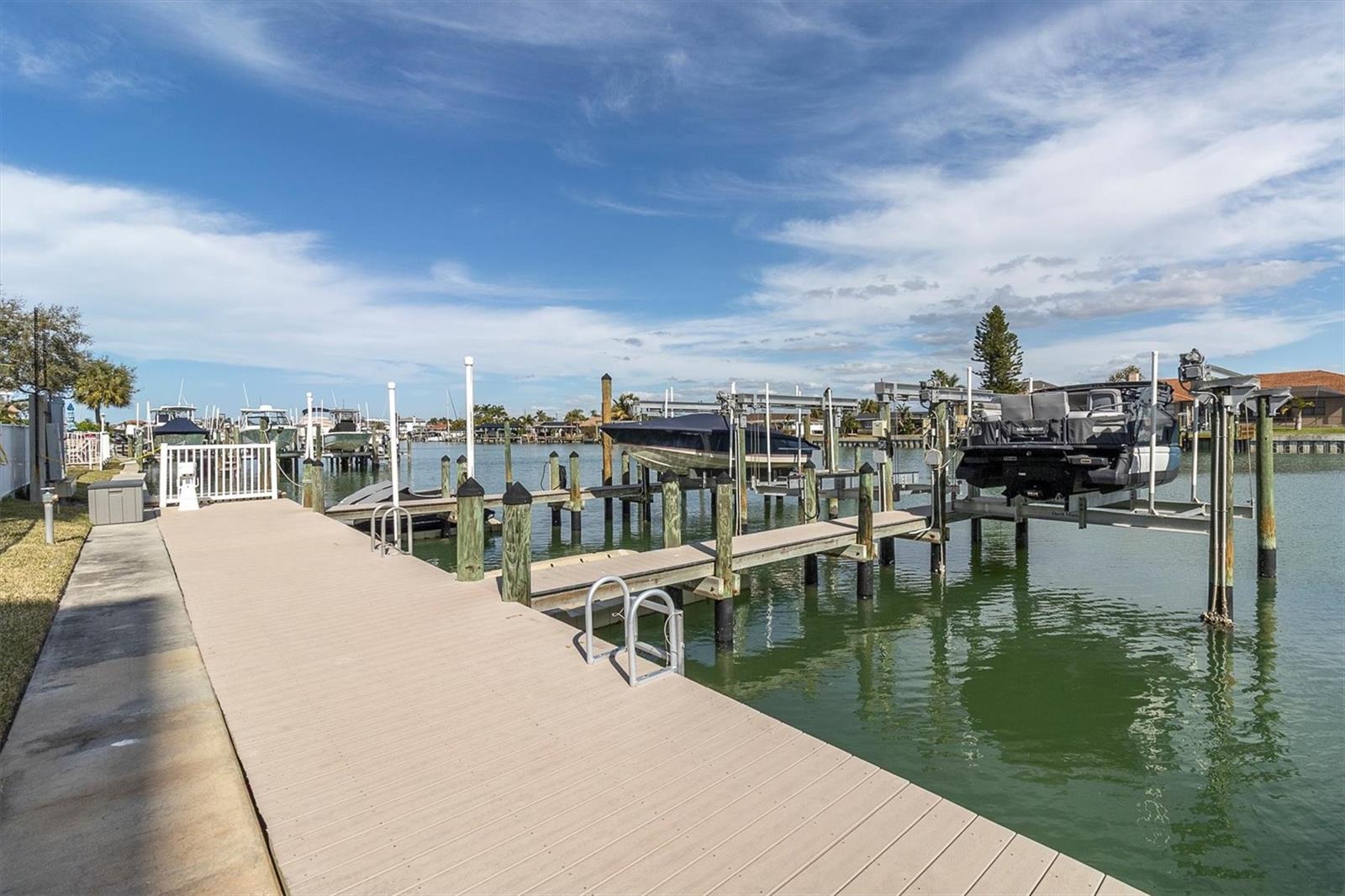 223 ISLAND WAY, #4A, Clearwater, FL 33767