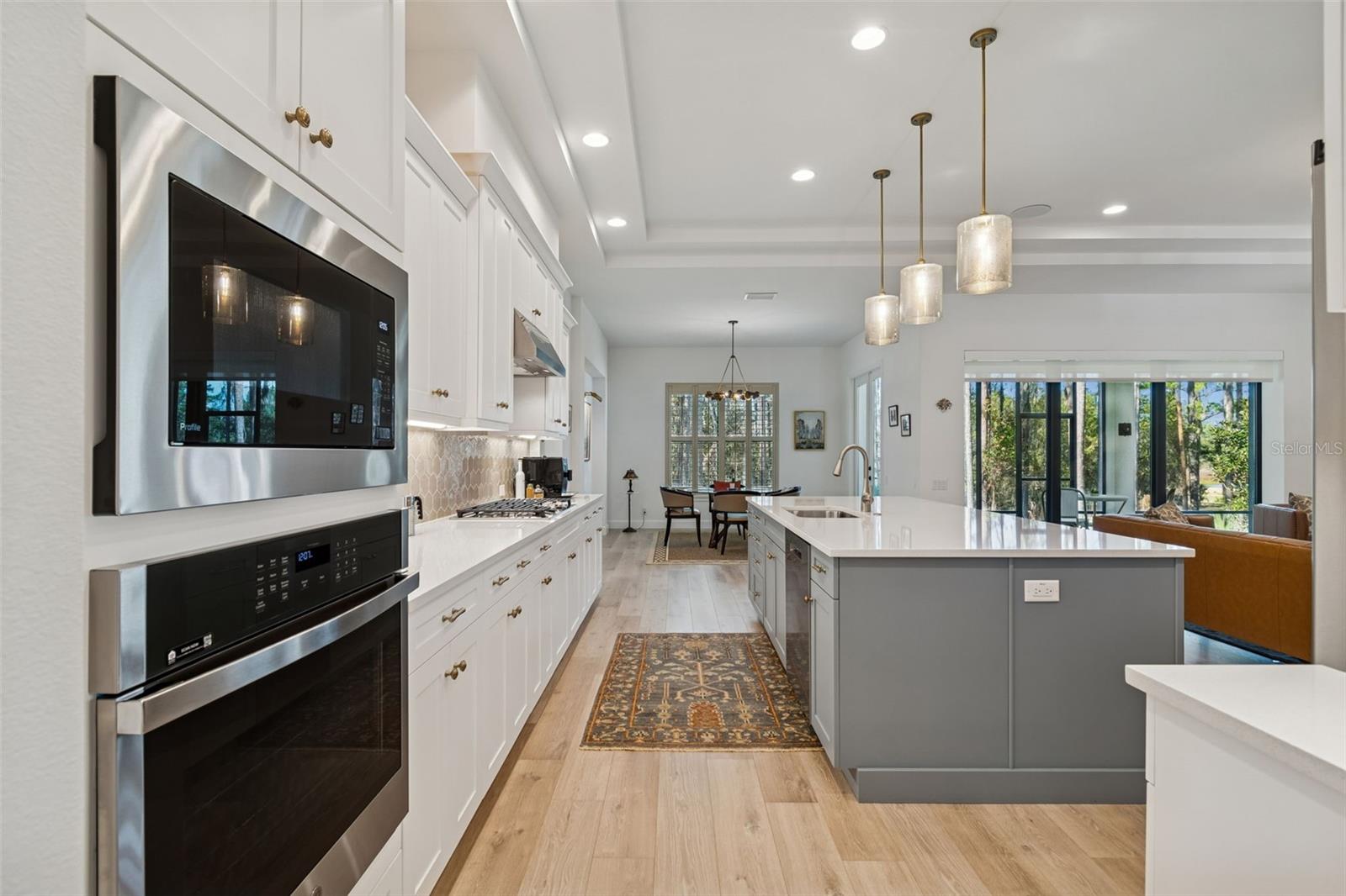 4905 MAJESTIC HILLS LOOP, Brooksville, FL 34601