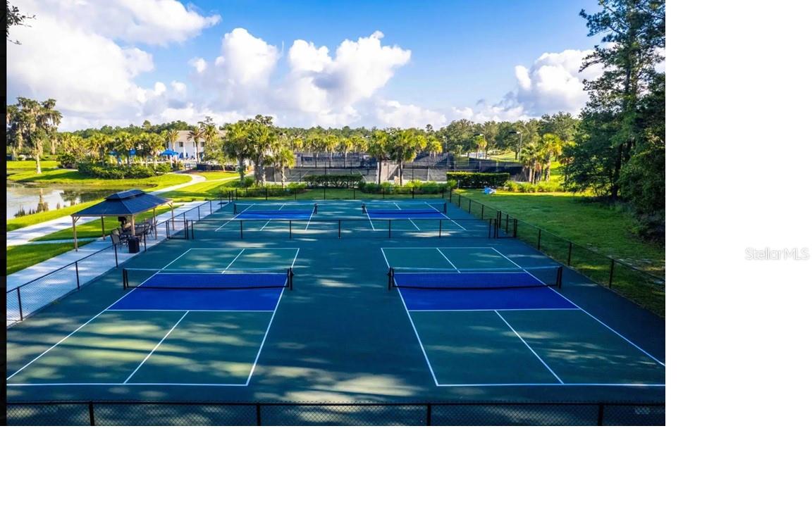 4905 MAJESTIC HILLS LOOP, Brooksville, FL 34601