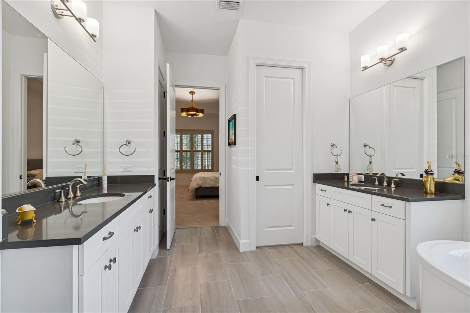 4905 MAJESTIC HILLS LOOP, Brooksville, FL 34601