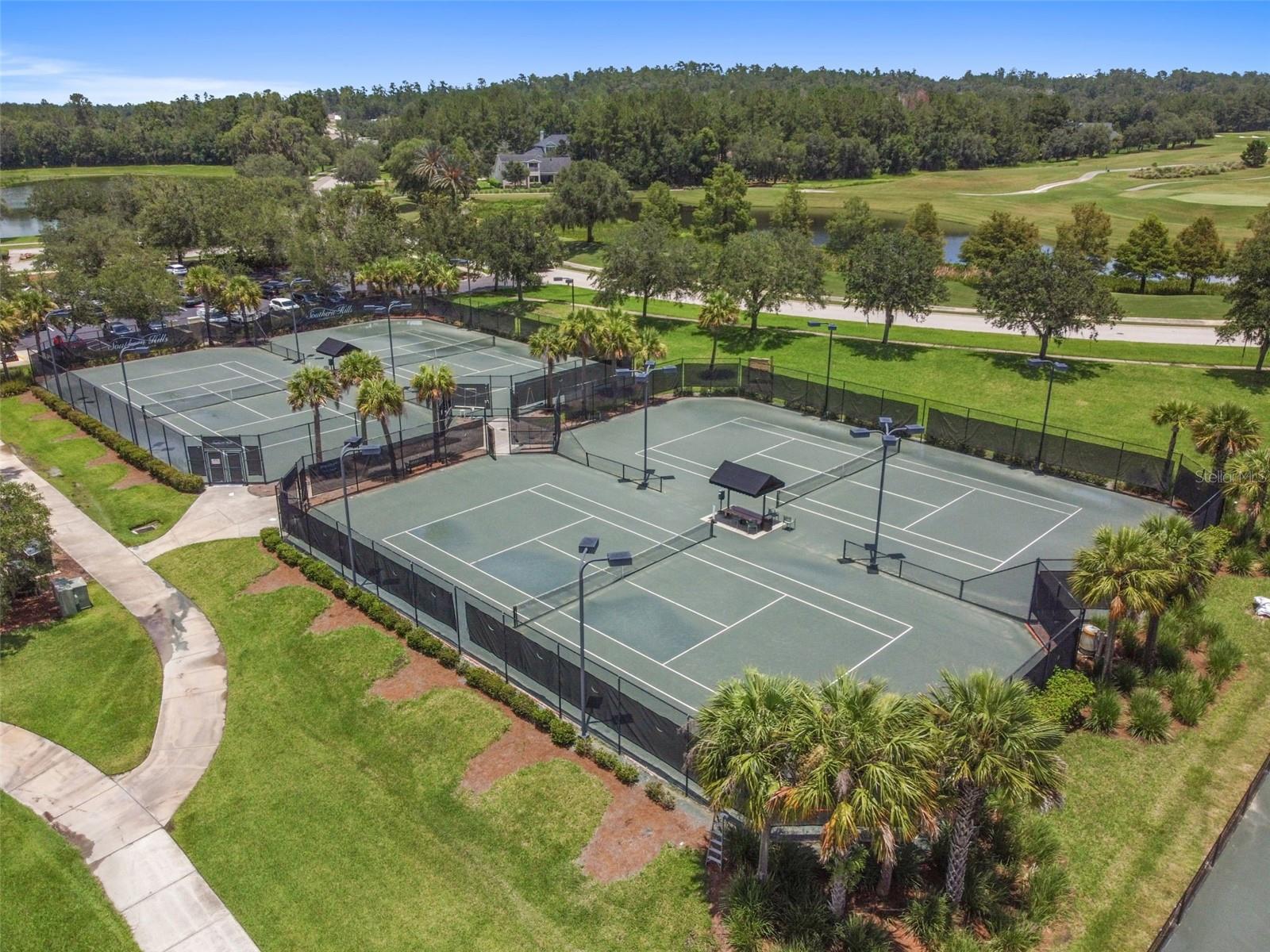 4905 MAJESTIC HILLS LOOP, Brooksville, FL 34601
