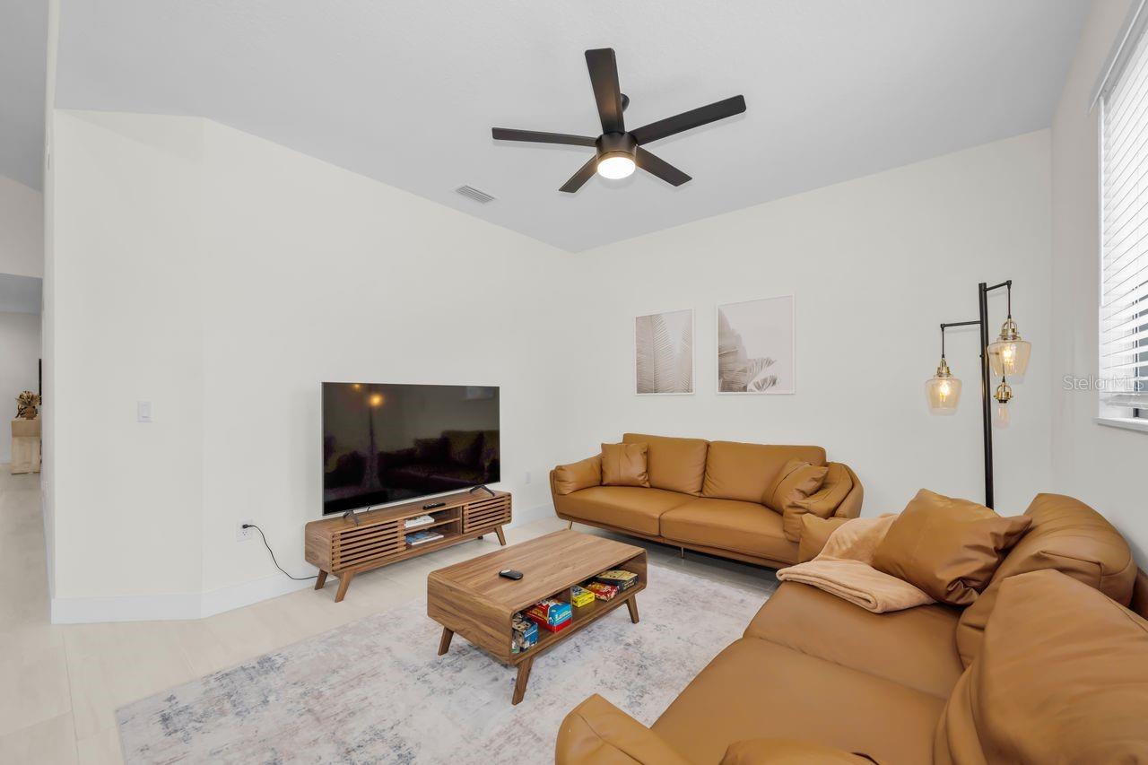 1590 S WASHINGTON AVENUE, Clearwater, FL 33756