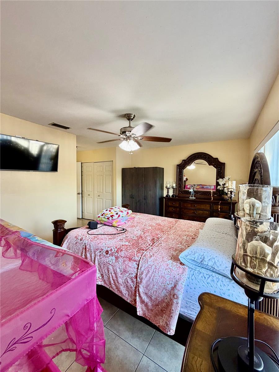 8026 JACKSON SPRINGS ROAD, Tampa, FL 33615