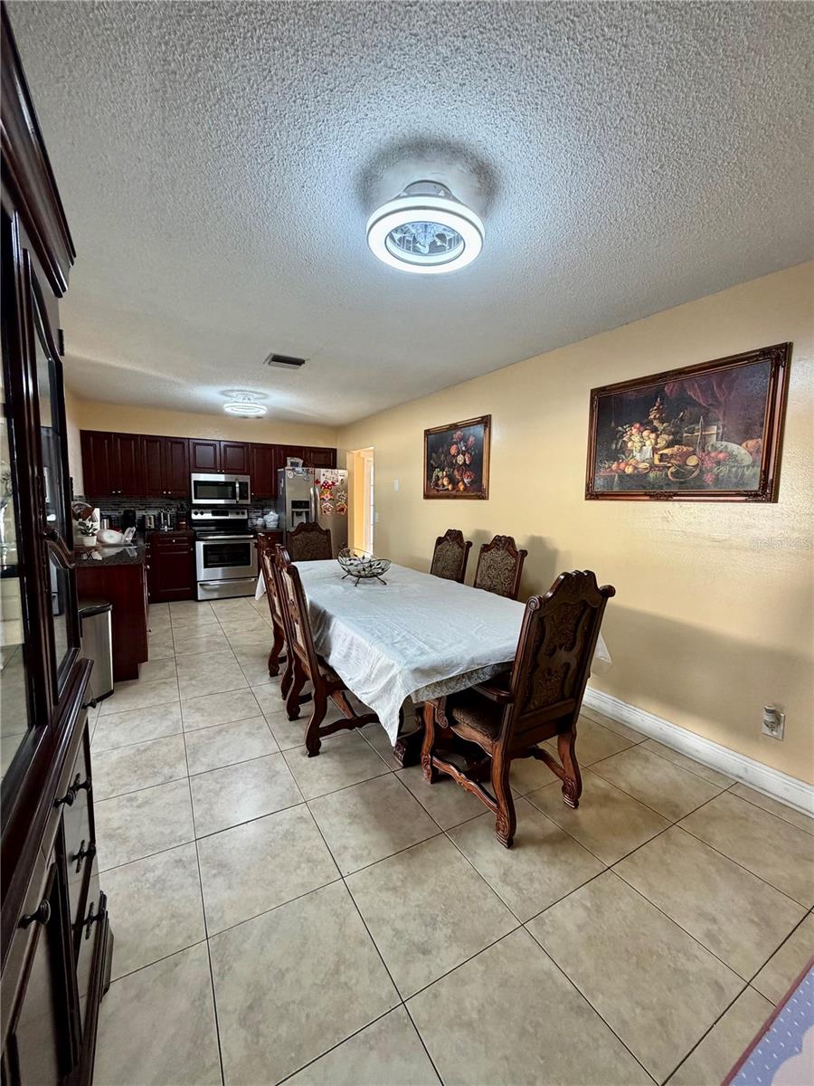 8026 JACKSON SPRINGS ROAD, Tampa, FL 33615