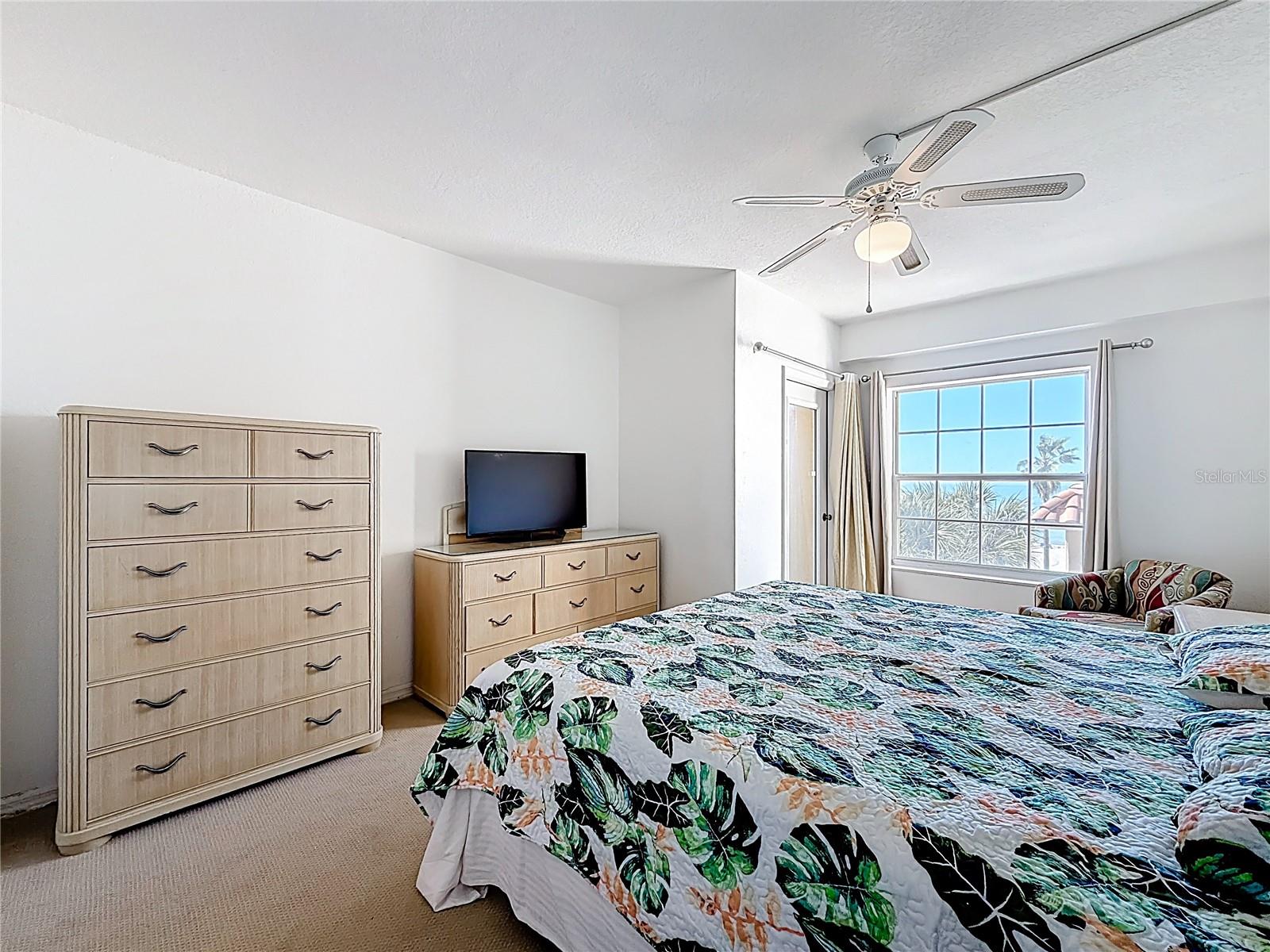 78 GULF BOULEVARD, #5, Indian Rocks Beach, FL 33785