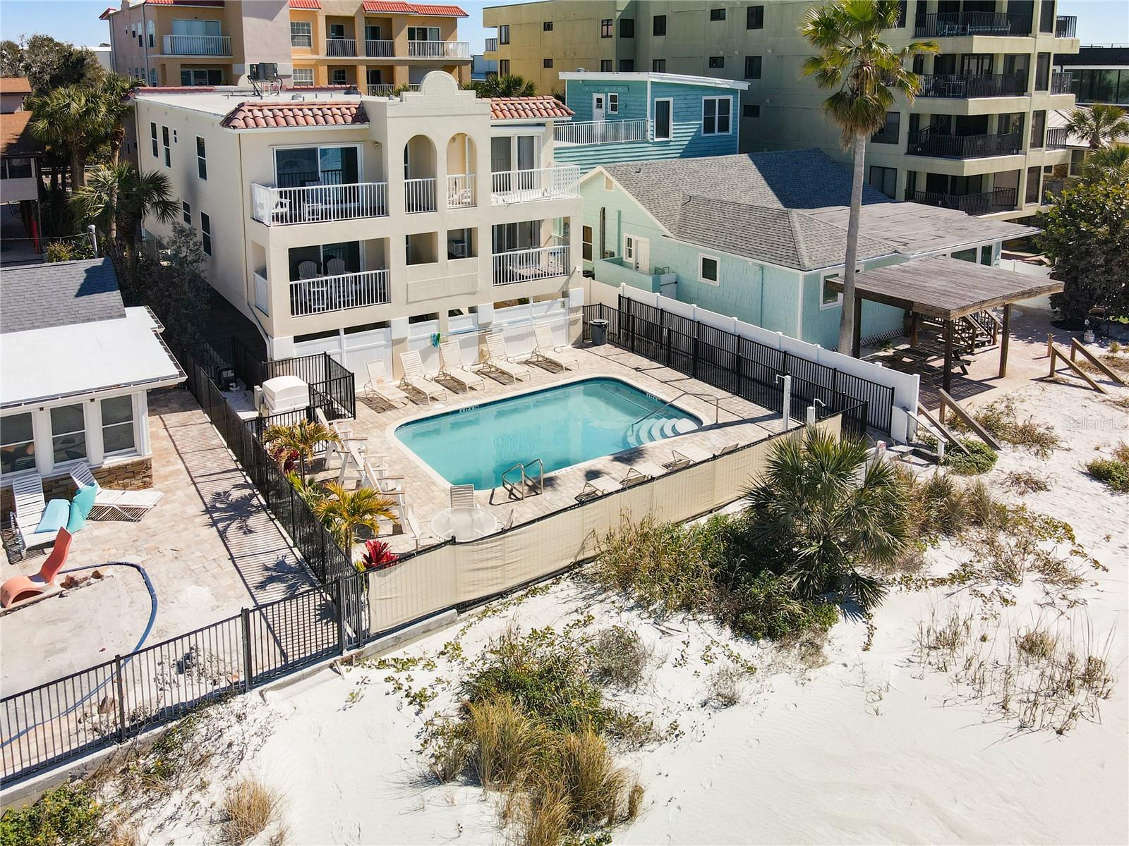 78 GULF BOULEVARD, #5, Indian Rocks Beach, FL 33785