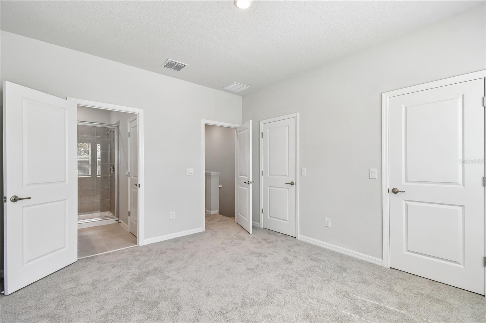 1124 WILD CREST LANE, Daytona Beach, FL 32117