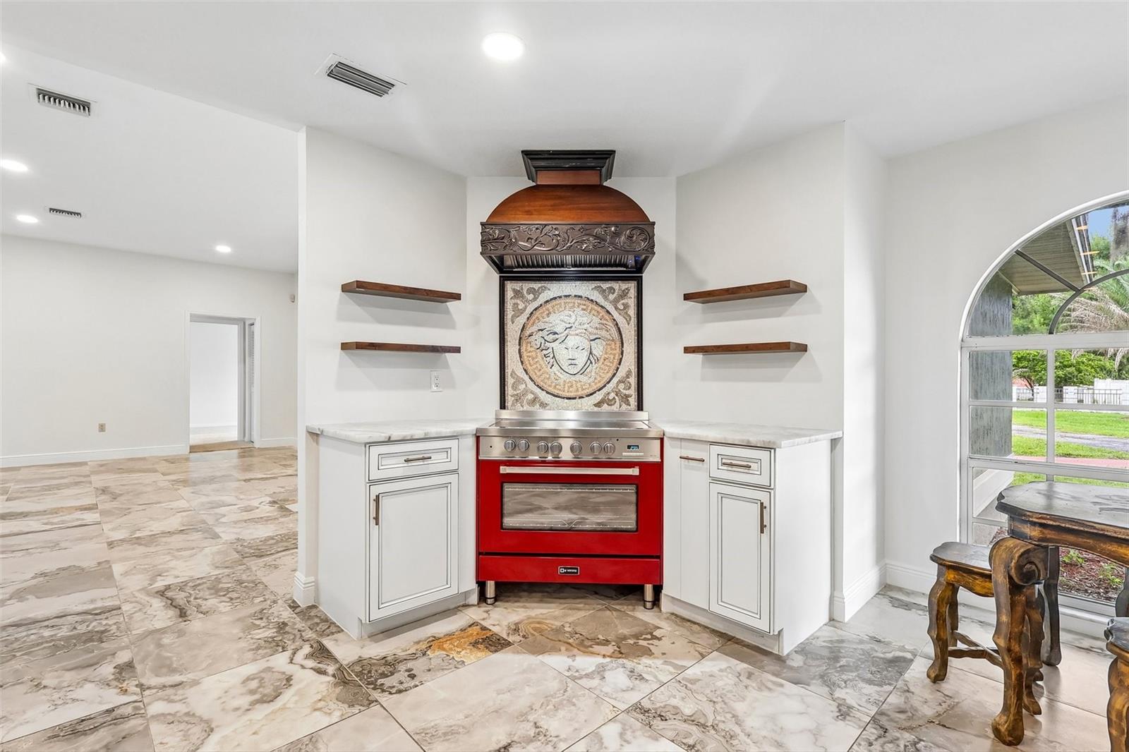 7026 PINEHAVEN DRIVE, Lakeland, FL 33810