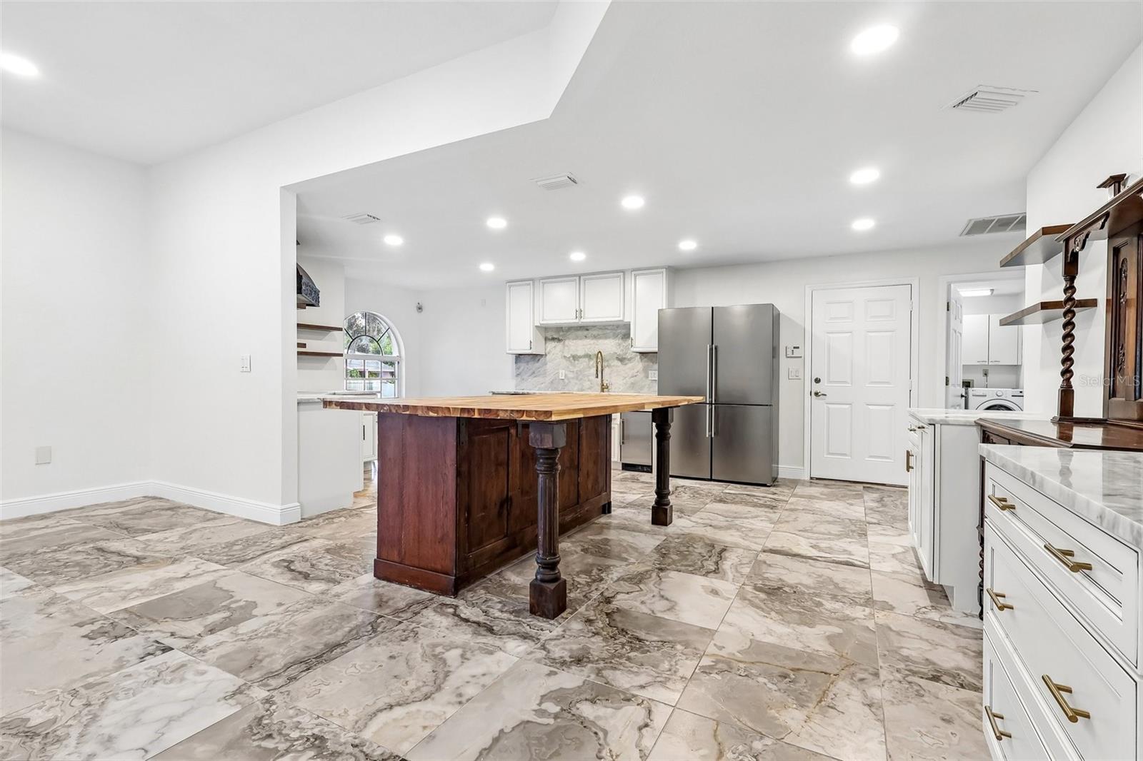 7026 PINEHAVEN DRIVE, Lakeland, FL 33810