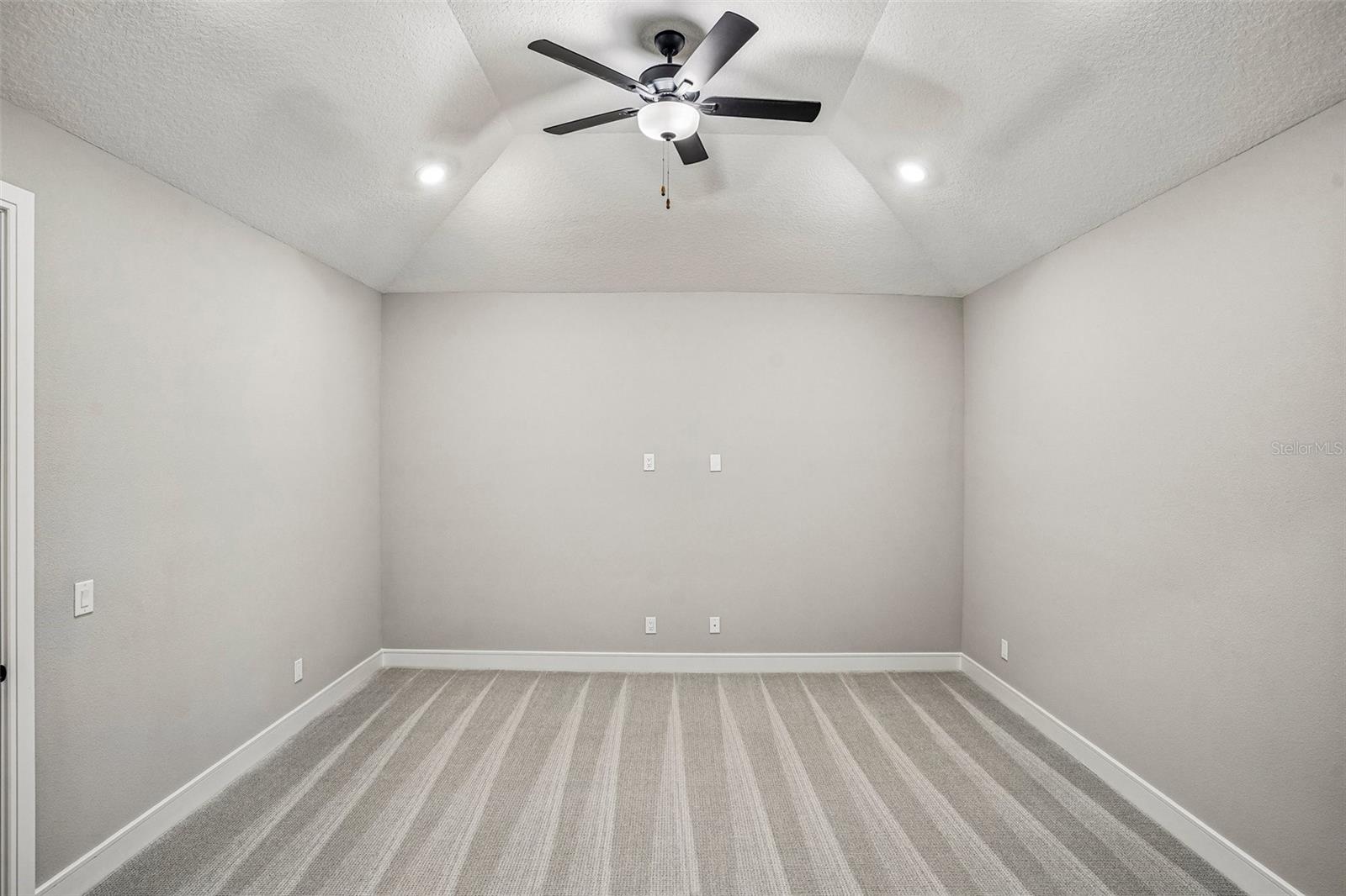 3832 SADDLE HILL TRAIL, Fruitland Park, FL 34731