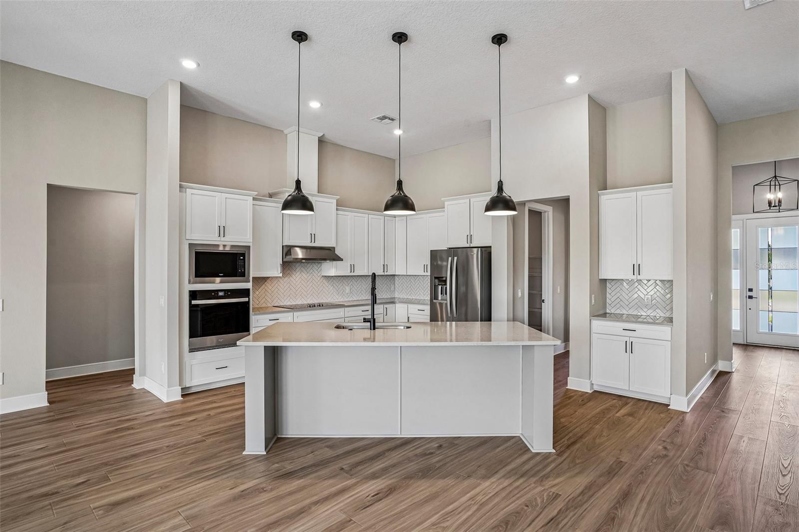 3832 SADDLE HILL TRAIL, Fruitland Park, FL 34731