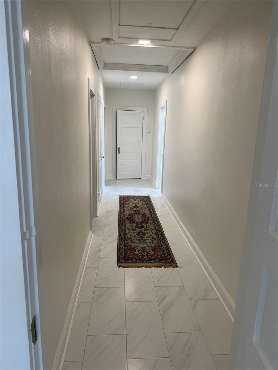 850 MANDALAY AVENUE, Clearwater Beach, FL 33767