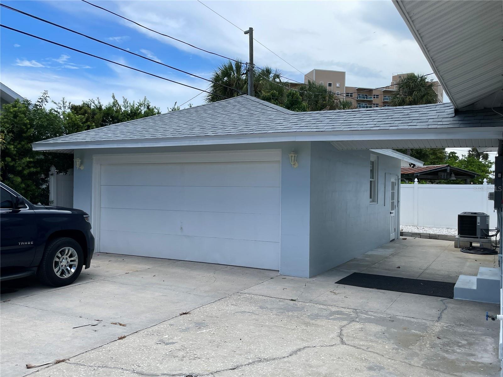 850 MANDALAY AVENUE, Clearwater Beach, FL 33767