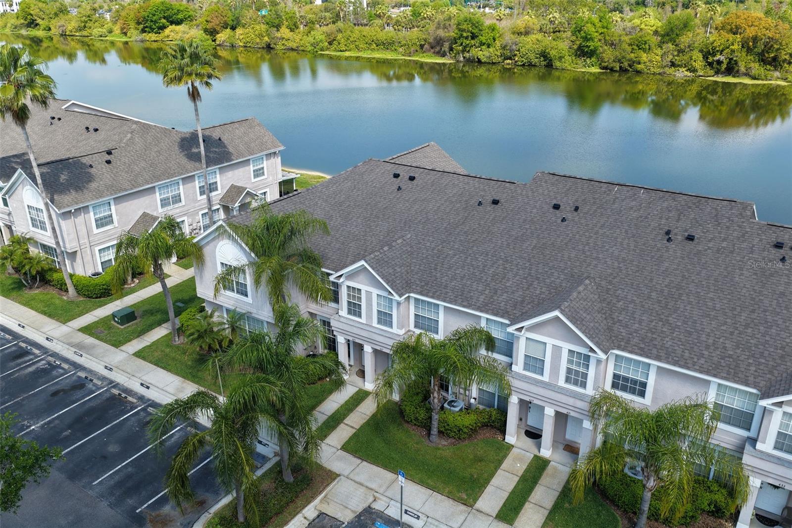 425 KENSINGTON LAKE CIRCLE, Brandon, FL 33511